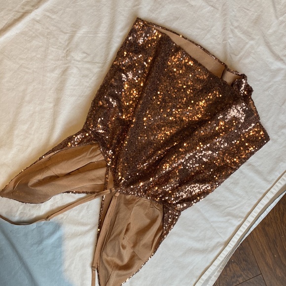 Showpo Australia, gorgeous party dress - Picture 2 of 13